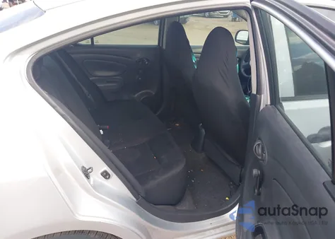 2014 Nissan Versa 1.6 S+ из США, поврежденный, VIN 3N1CN7AP4EL844350